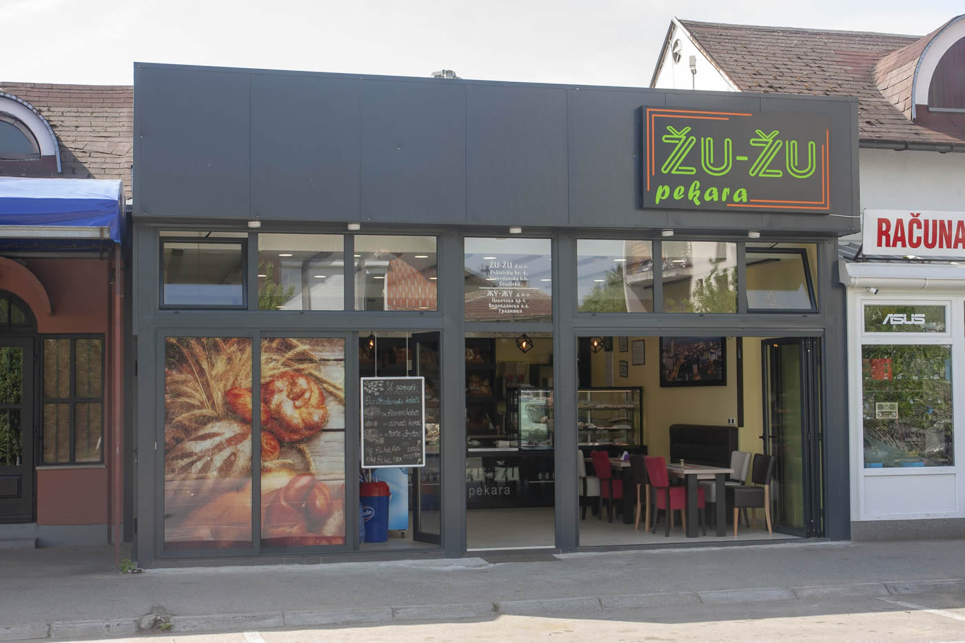 Žu-Žu PEKOTEKA br. 2 Vidovdanska b.b. tel. +387 (0)65 445 017